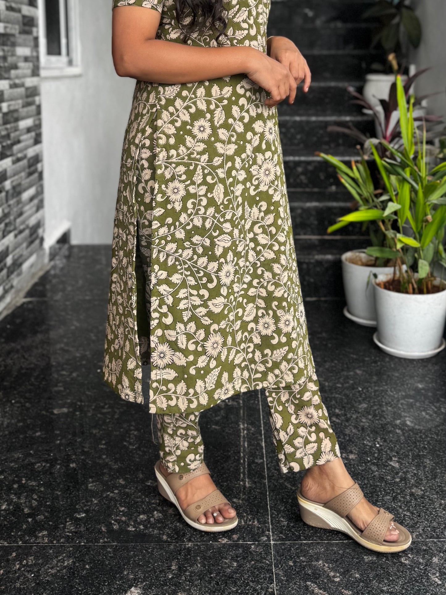 Olive Green Kalamkari Screen Print Cotton Co-ord Set