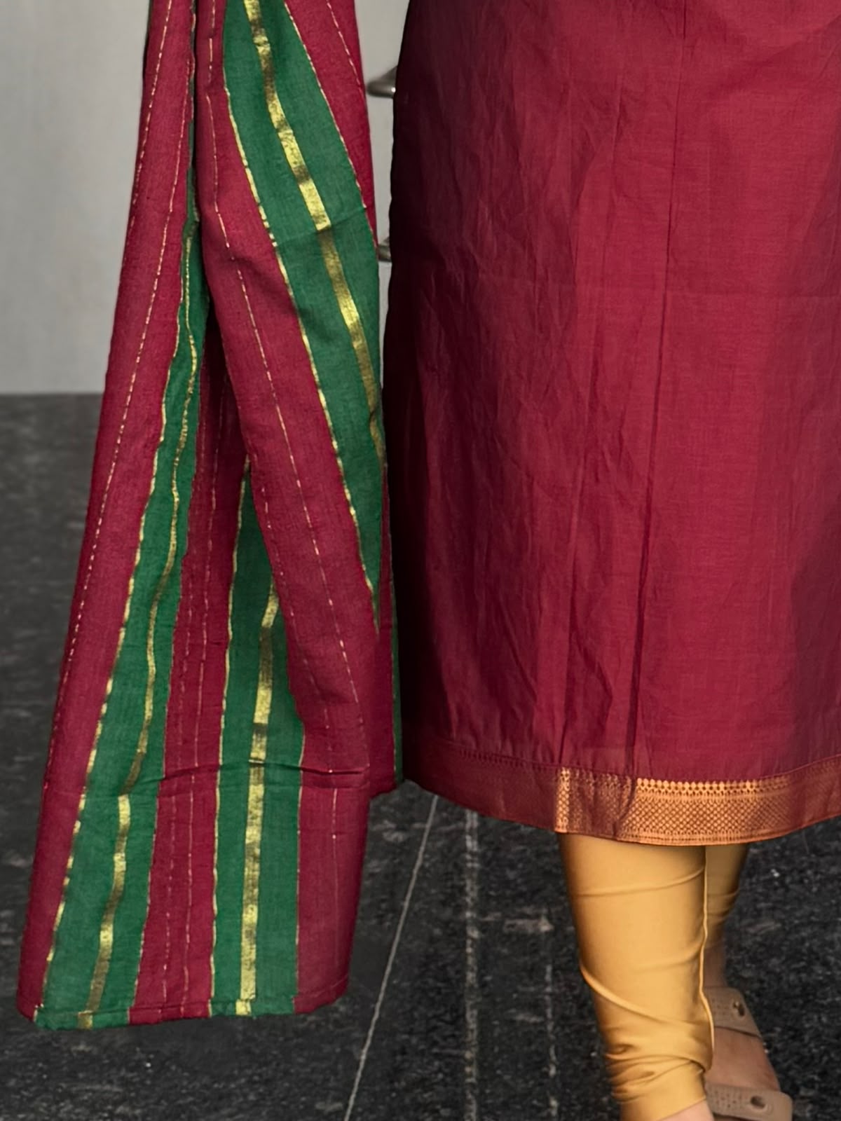 Maroon Mangalagiri 2 Piece Kurti Set with Jacquard Dupatta