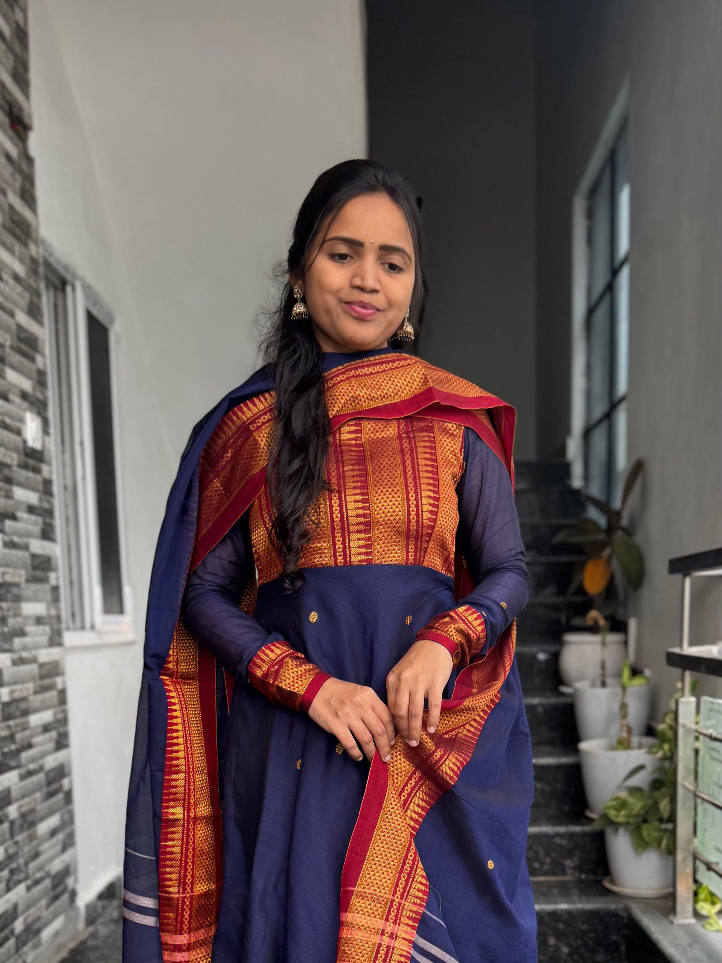 Navy Blue Narayanpet Anarkali with Zari Border 2-Piece Set