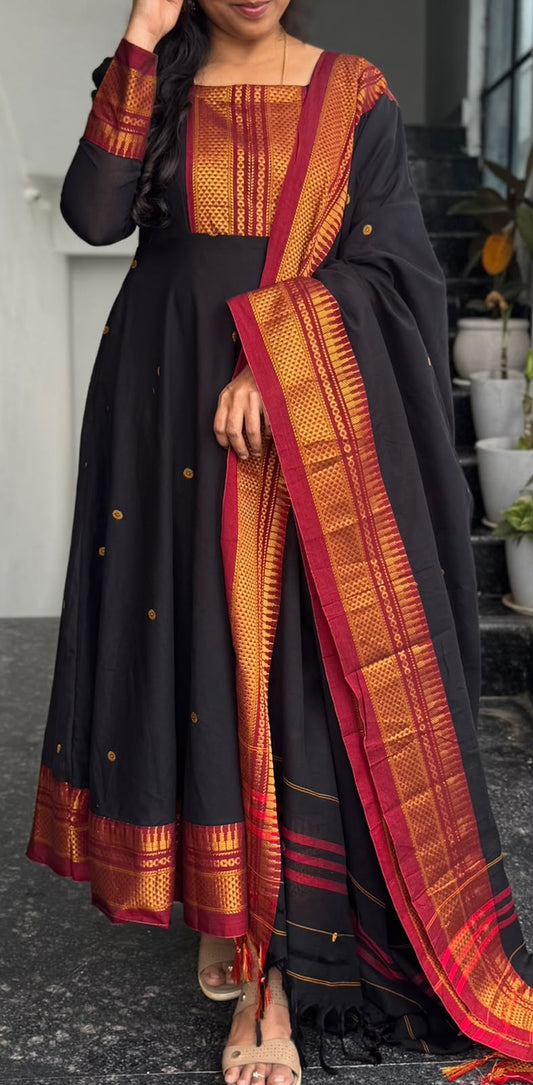 Black Narayanpet Anarkali with Zari Border 2-Piece Set
