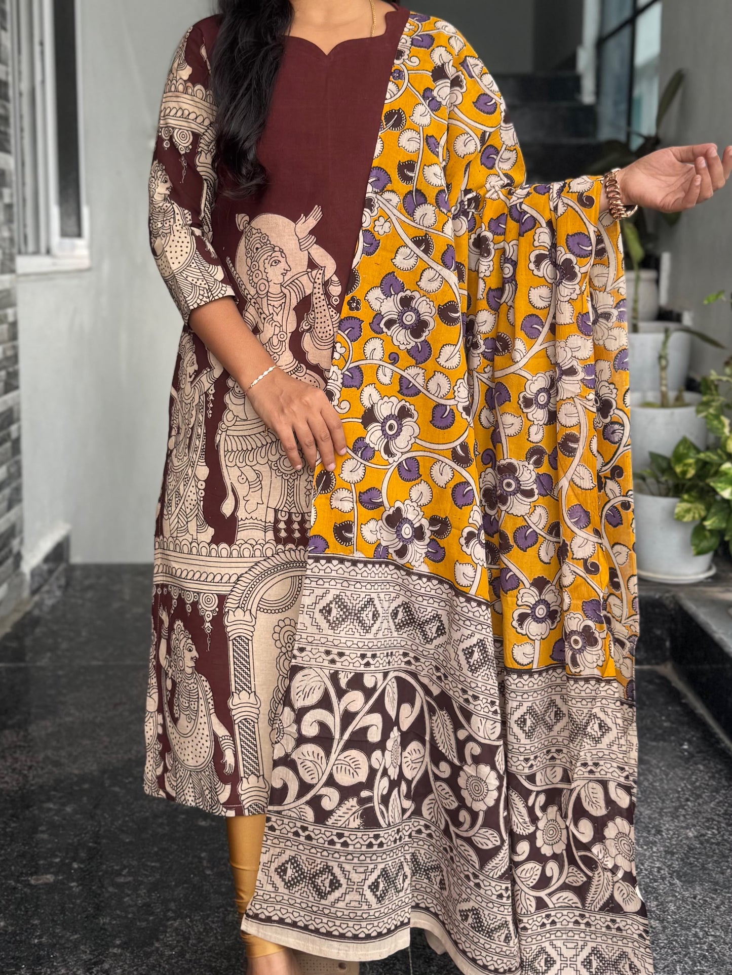 Brown Kalamkari 2-Piece Kurti Set