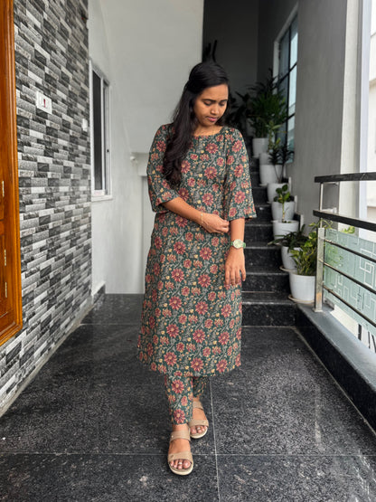 Green Kantha Work Co-ord Set
