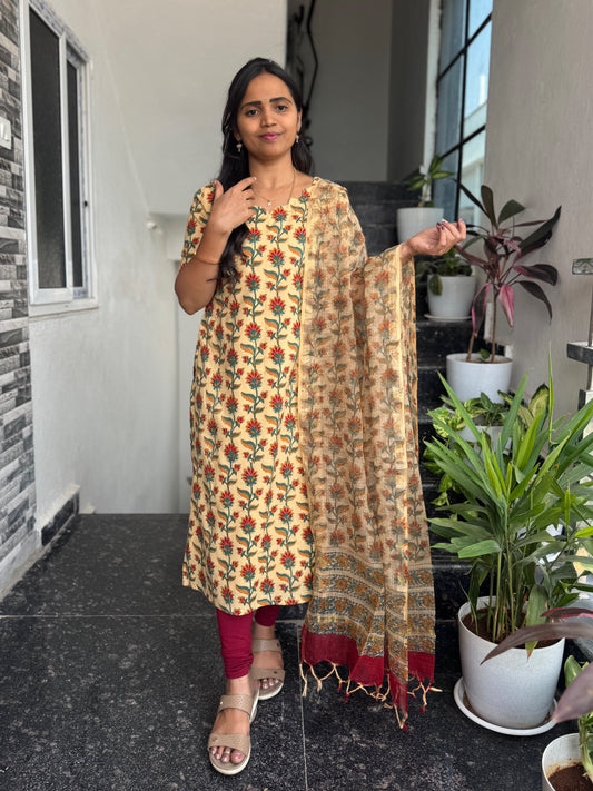 Cream Bagru Cotton Kurti Set with Kota Dupatta 2-Piece set