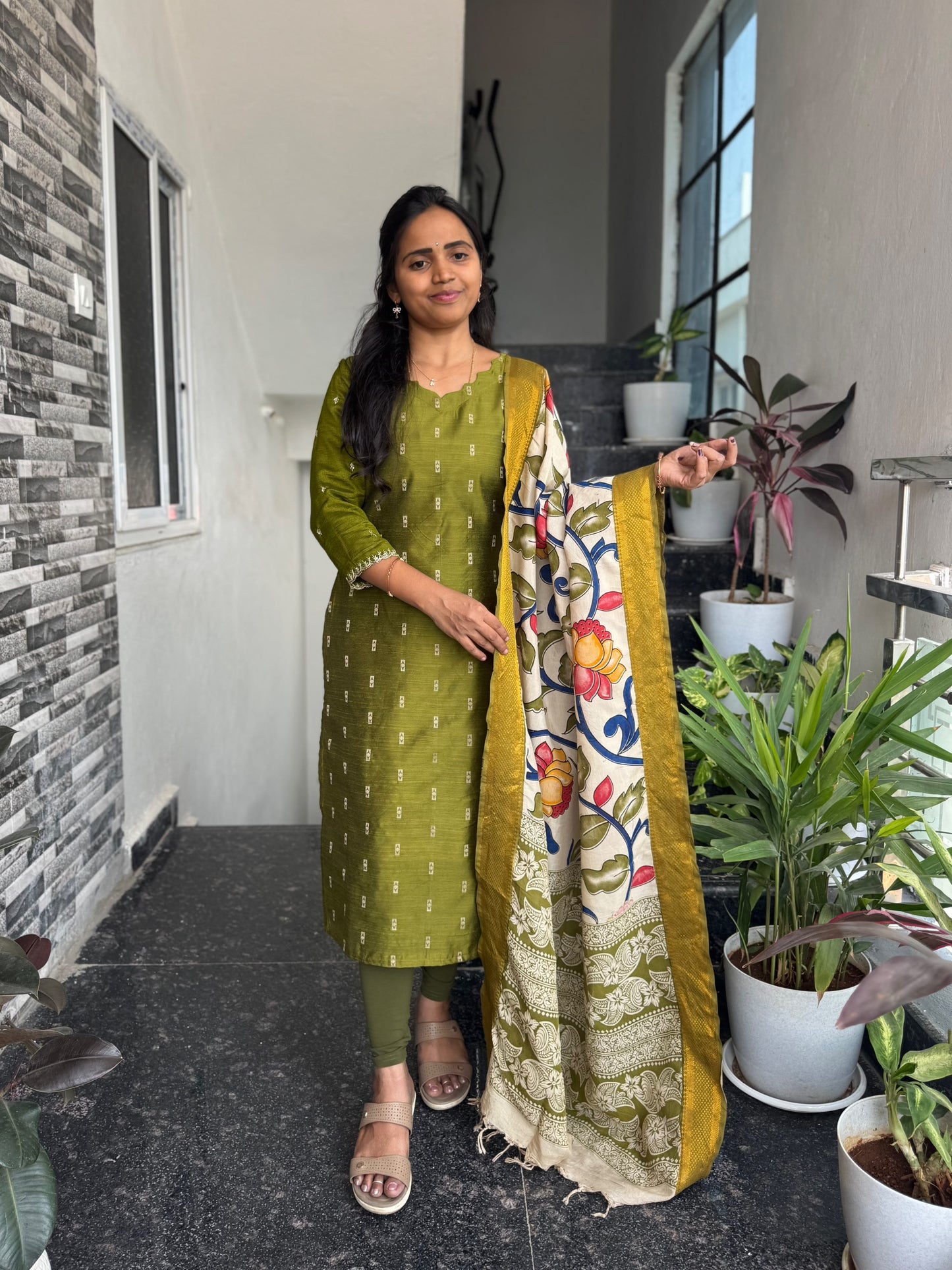 Olive Green Raw Silk Kurti Set with Nellore Silk Kalamkari Dupatta – 2-Piece Set