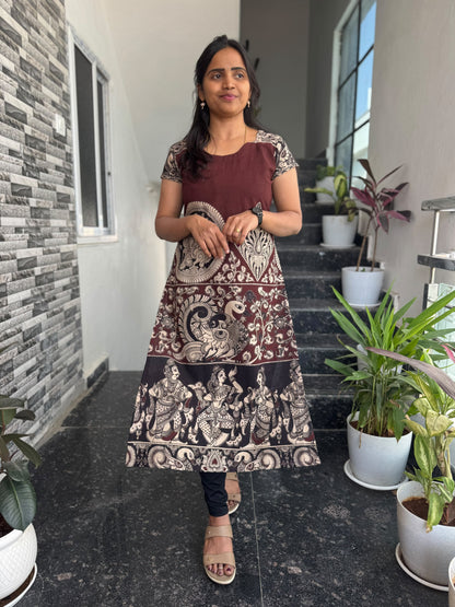 Maroon & Beige Kalamkari Cotton Kurti – Traditional Kalamkari Print