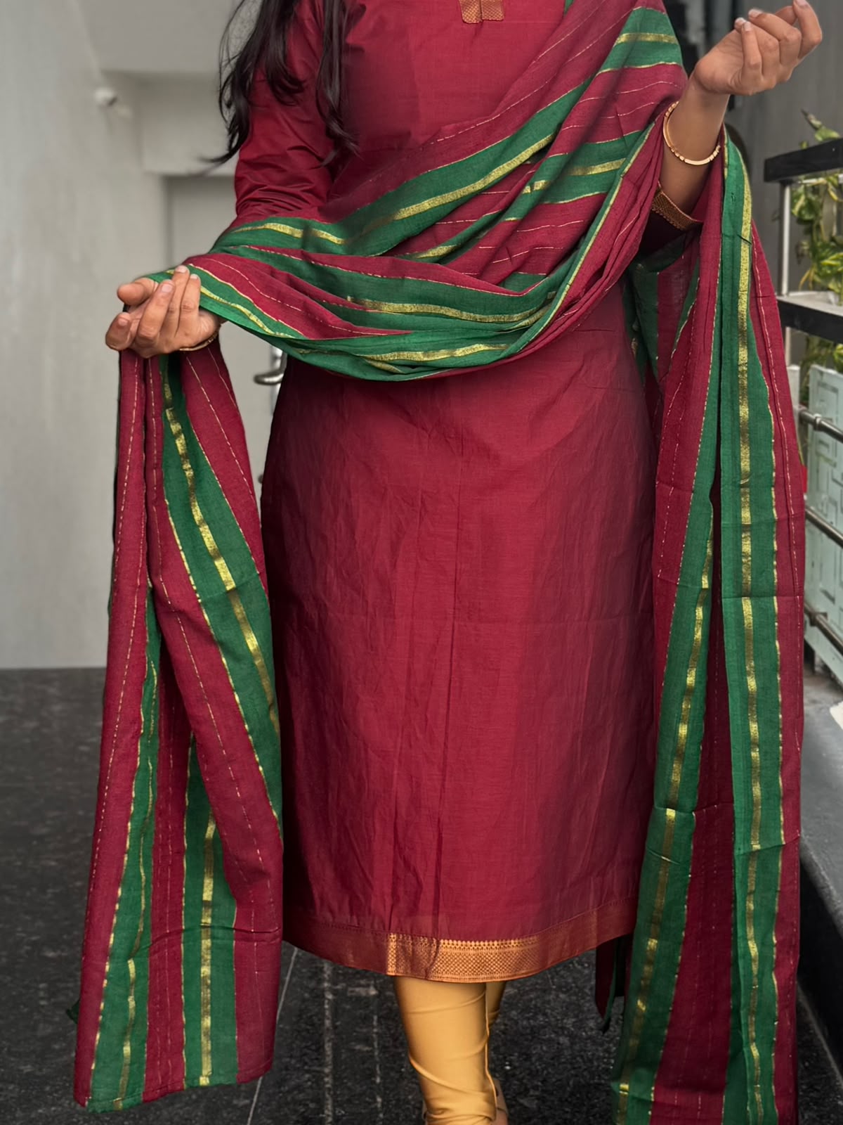 Maroon Mangalagiri 2 Piece Kurti Set with Jacquard Dupatta