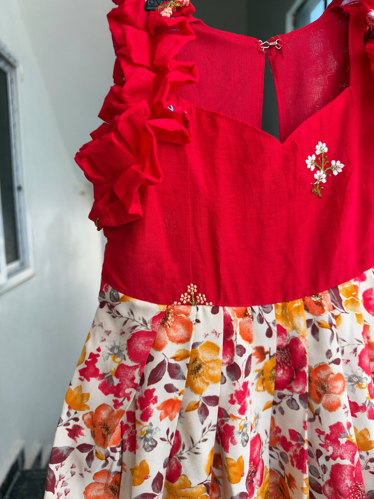 Red & Multicolour Floral Chanderi Cotton & Rayon Kids Wear – Ruffled Bodice & Flared Skirt