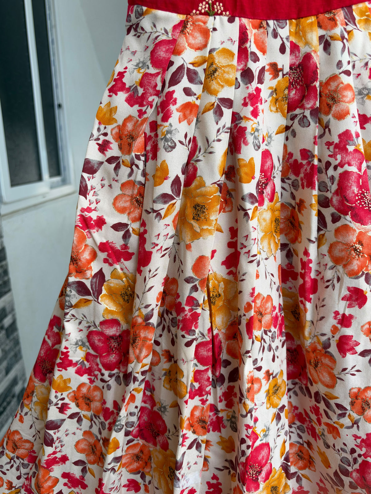Red & Multicolour Floral Chanderi Cotton & Rayon Kids Wear – Ruffled Bodice & Flared Skirt