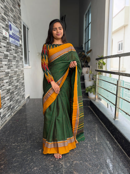 Green Narayanpet Checks Saree – Ikkat Blouse Piece