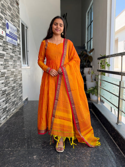 Yellow Narayanpet Anarkali 2-Piece Set – Traditional Woven Border
